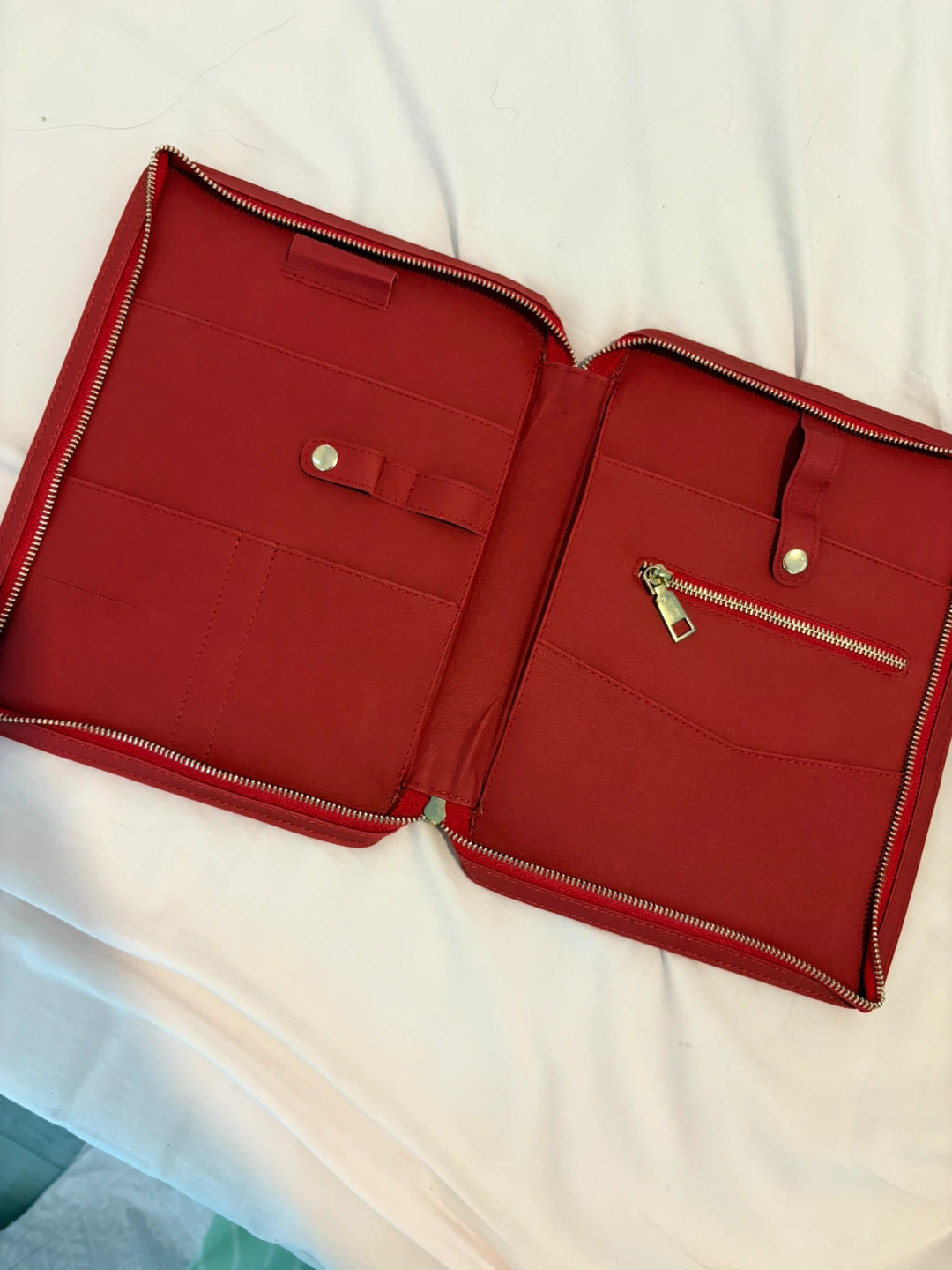 Red iPad Case / Sleeve – Excellent Condition - photo 2