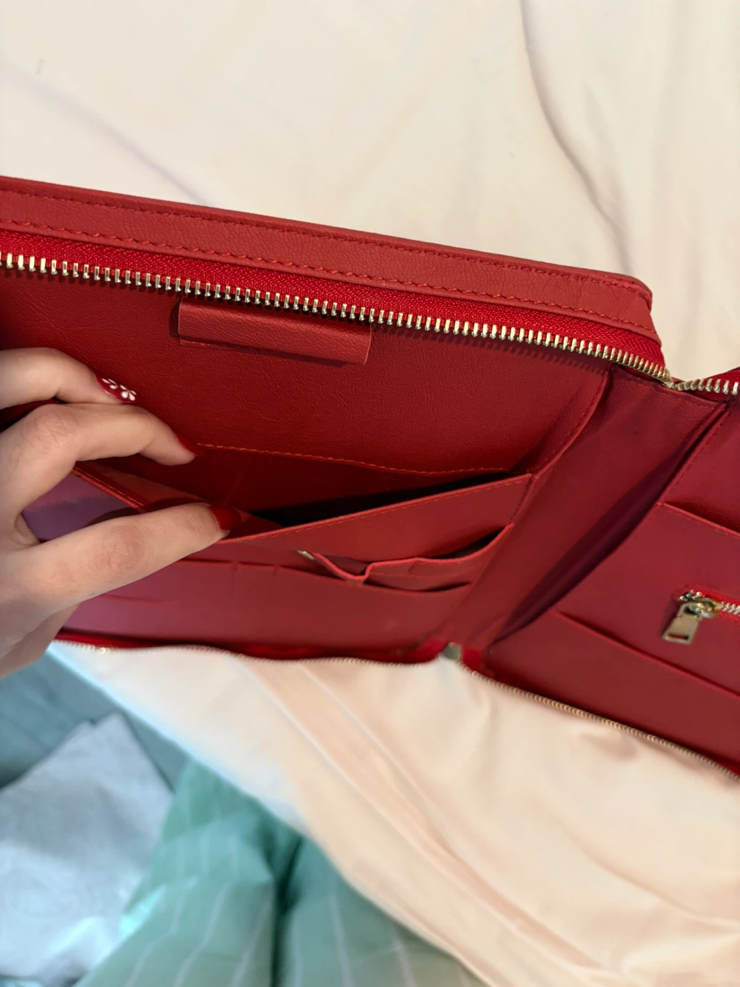 Red iPad Case / Sleeve – Excellent Condition - photo 3
