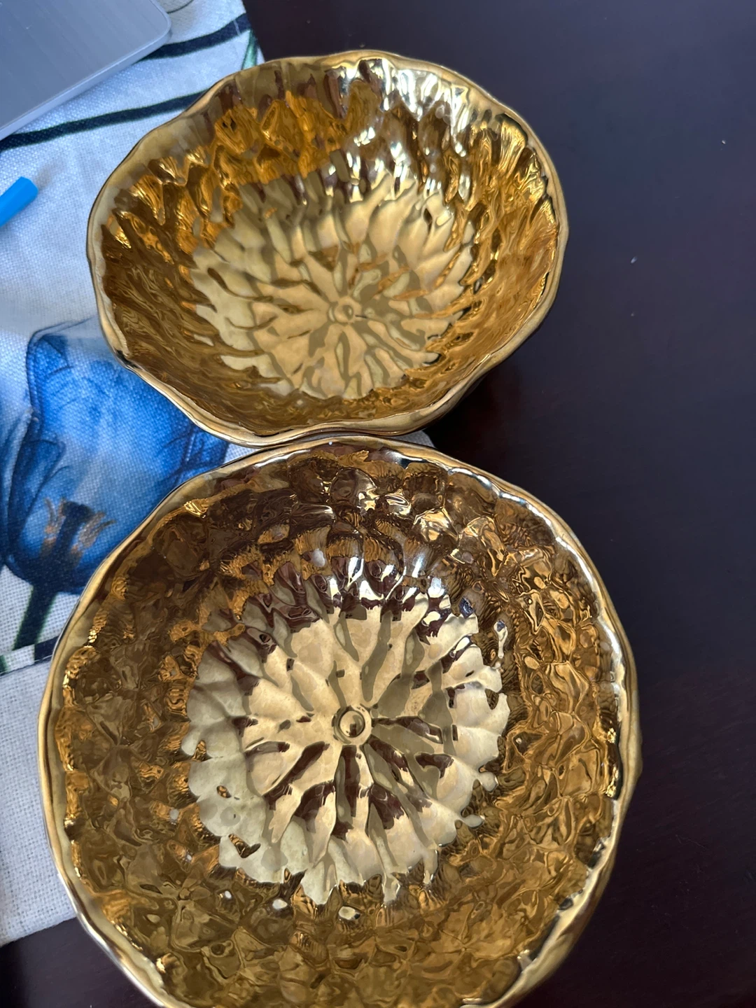 Set of 2 Gold Decorative Small Bowls