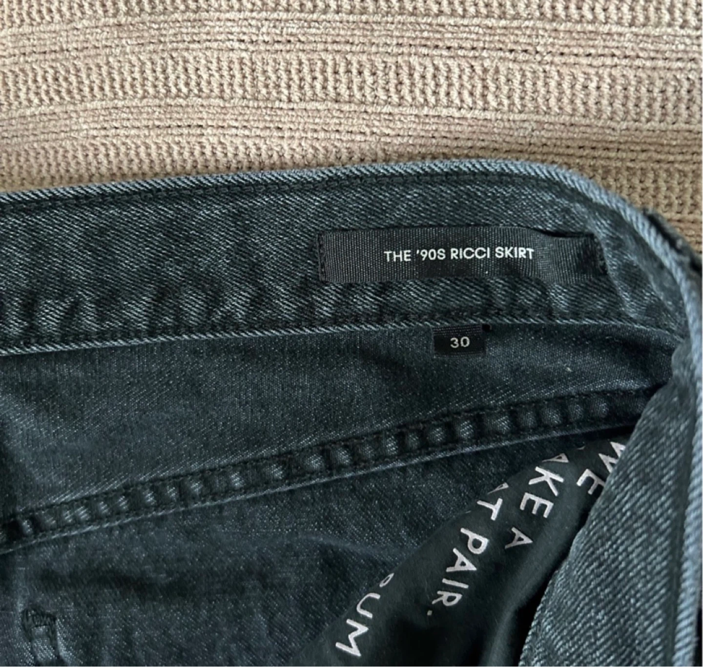 ARITZIA DENIM FORUM The '90s Ricci Skirt Black Size 30 - photo 4