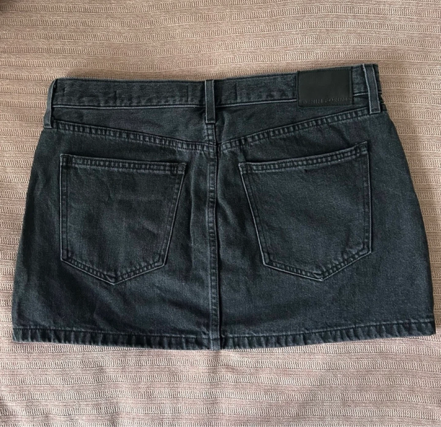 ARITZIA DENIM FORUM The '90s Ricci Skirt Black Size 30 - photo 2