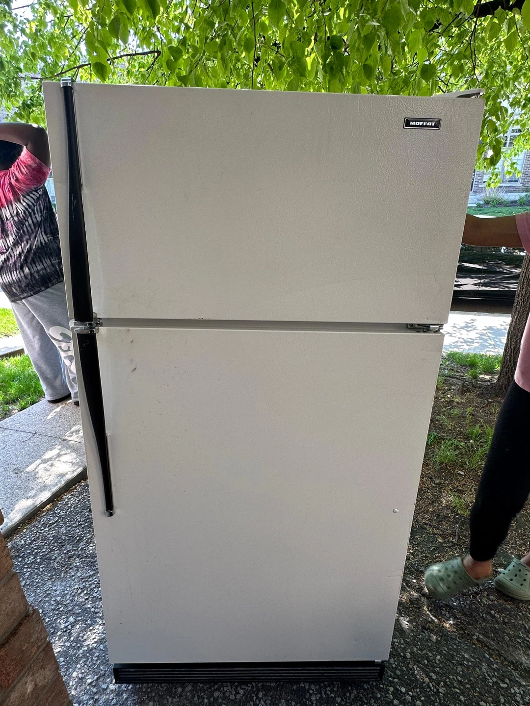 Moffat White Refrigerator