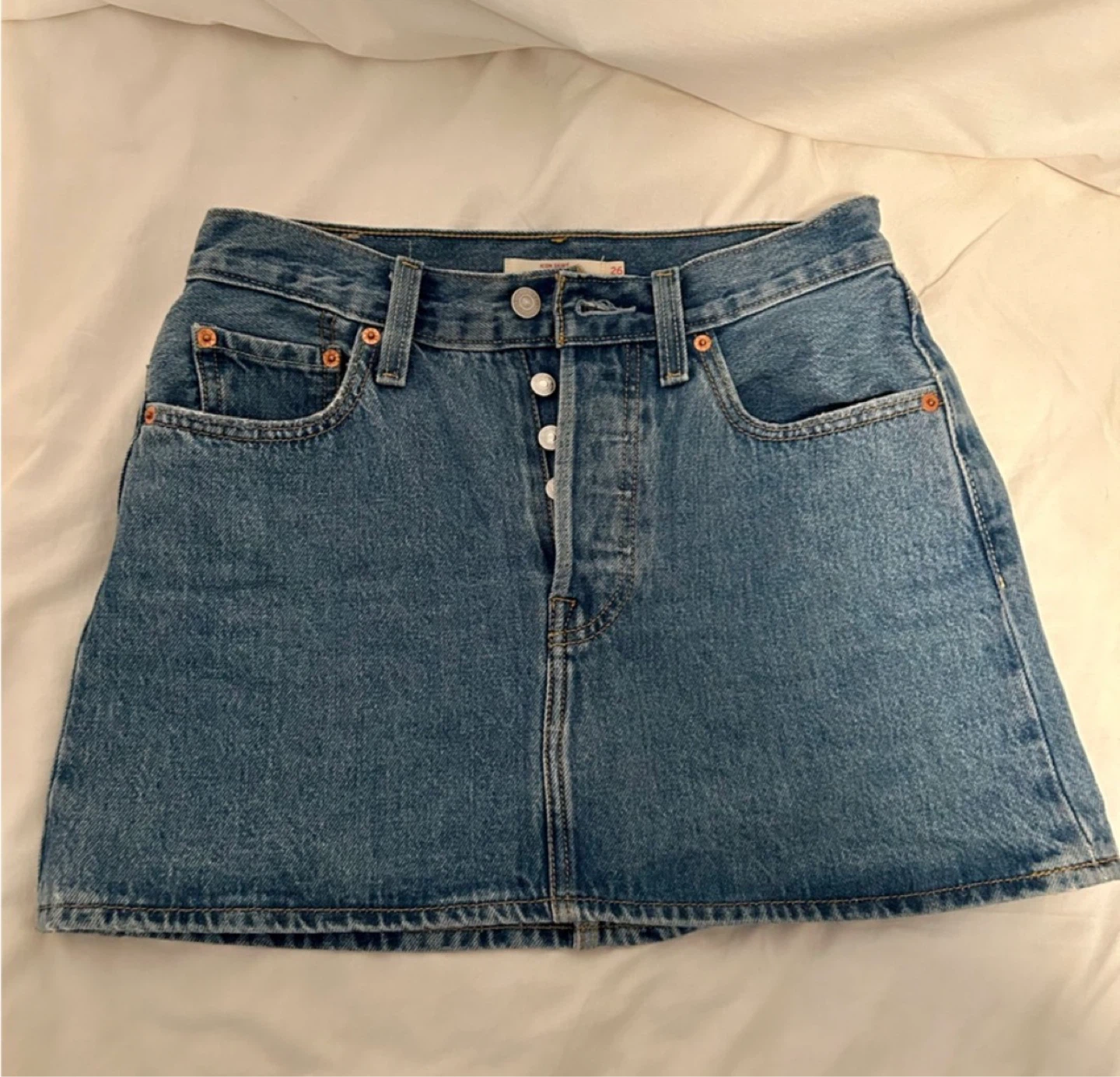 Levi's Icon Denim Skirt Size 26