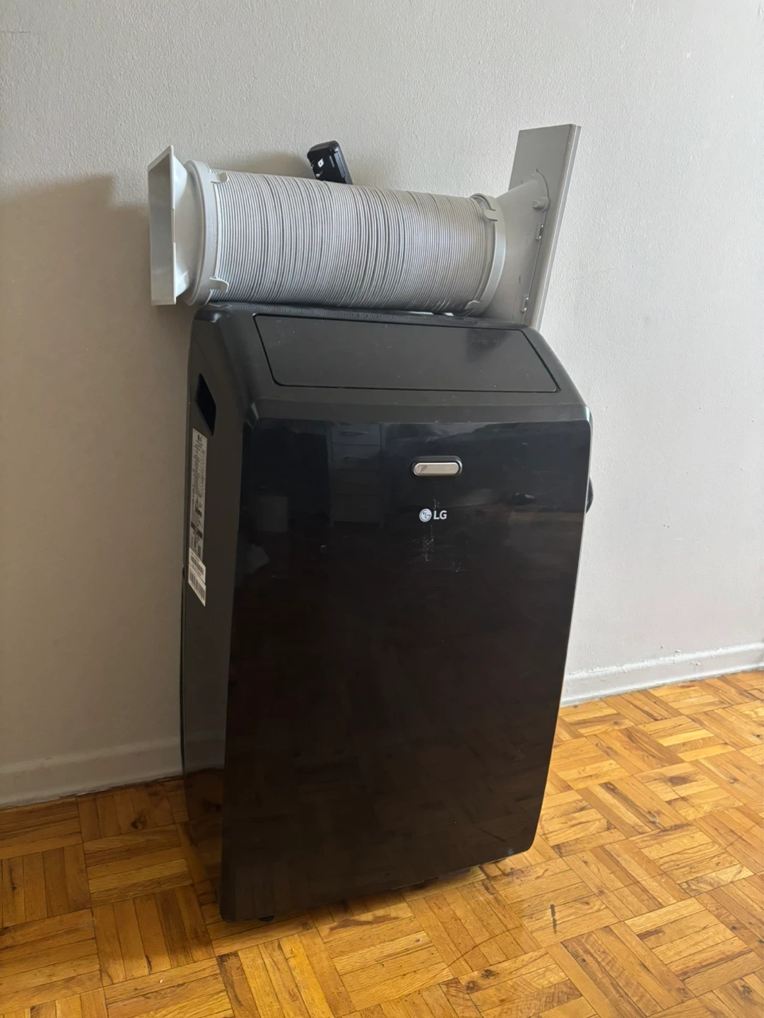 LG Portable Air Conditioner