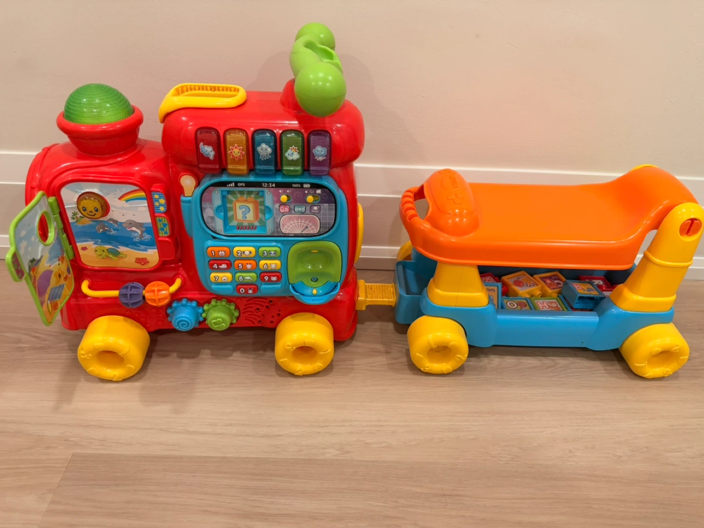 VTech Sit-to-Stand Ultimate Comfort Walker Train Toy - photo 2