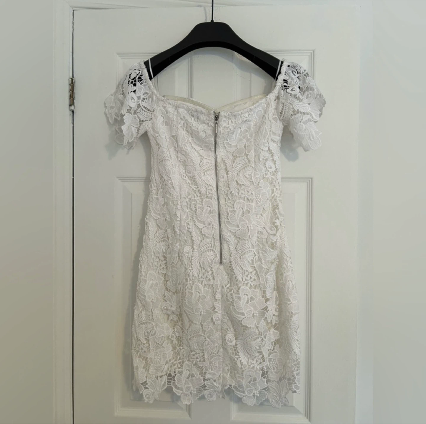 Guess by Marciano White Lace Off-the-Shoulder Dress - photo 3