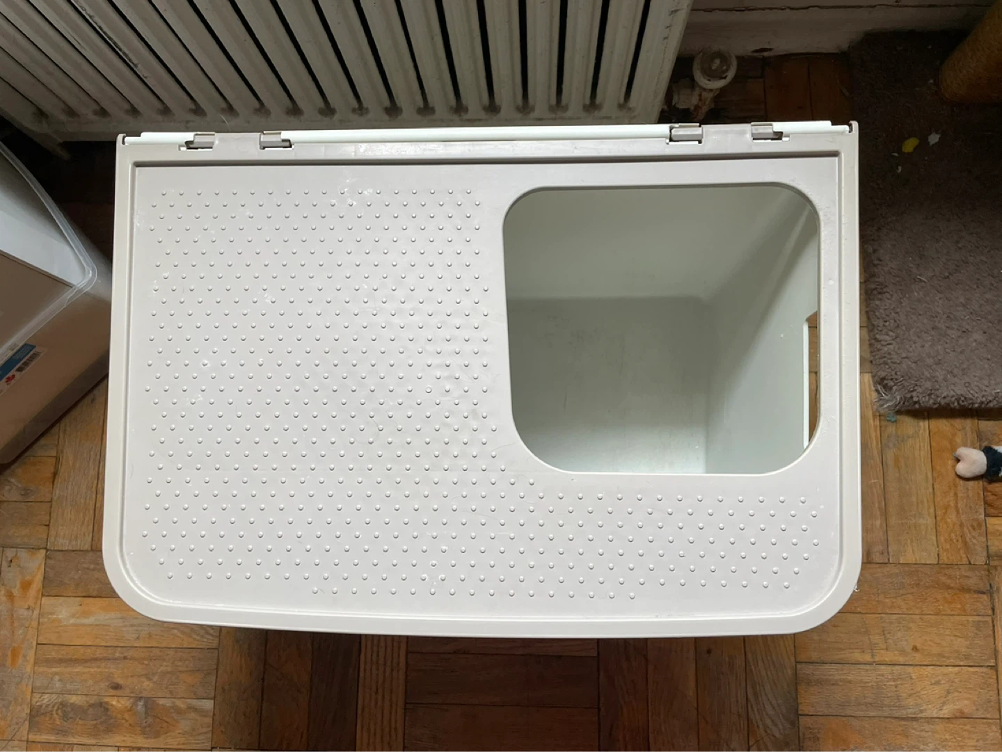 Top Entry Cat LitterBox - photo 2