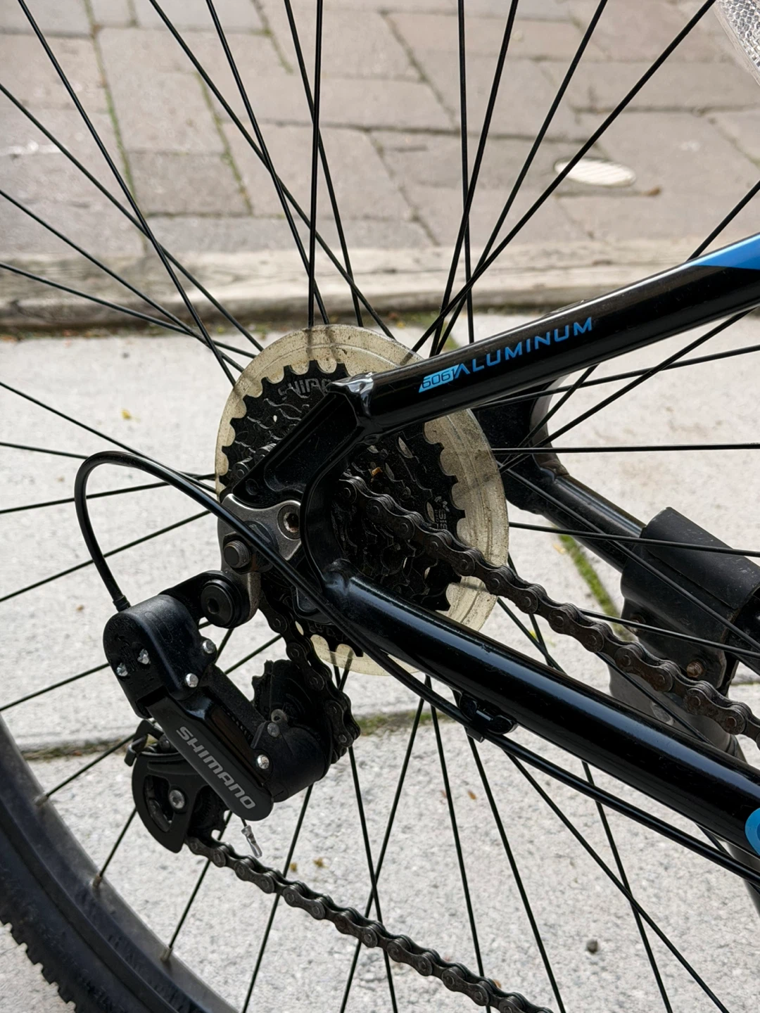 Diamondback Mountain Bike - photo 4