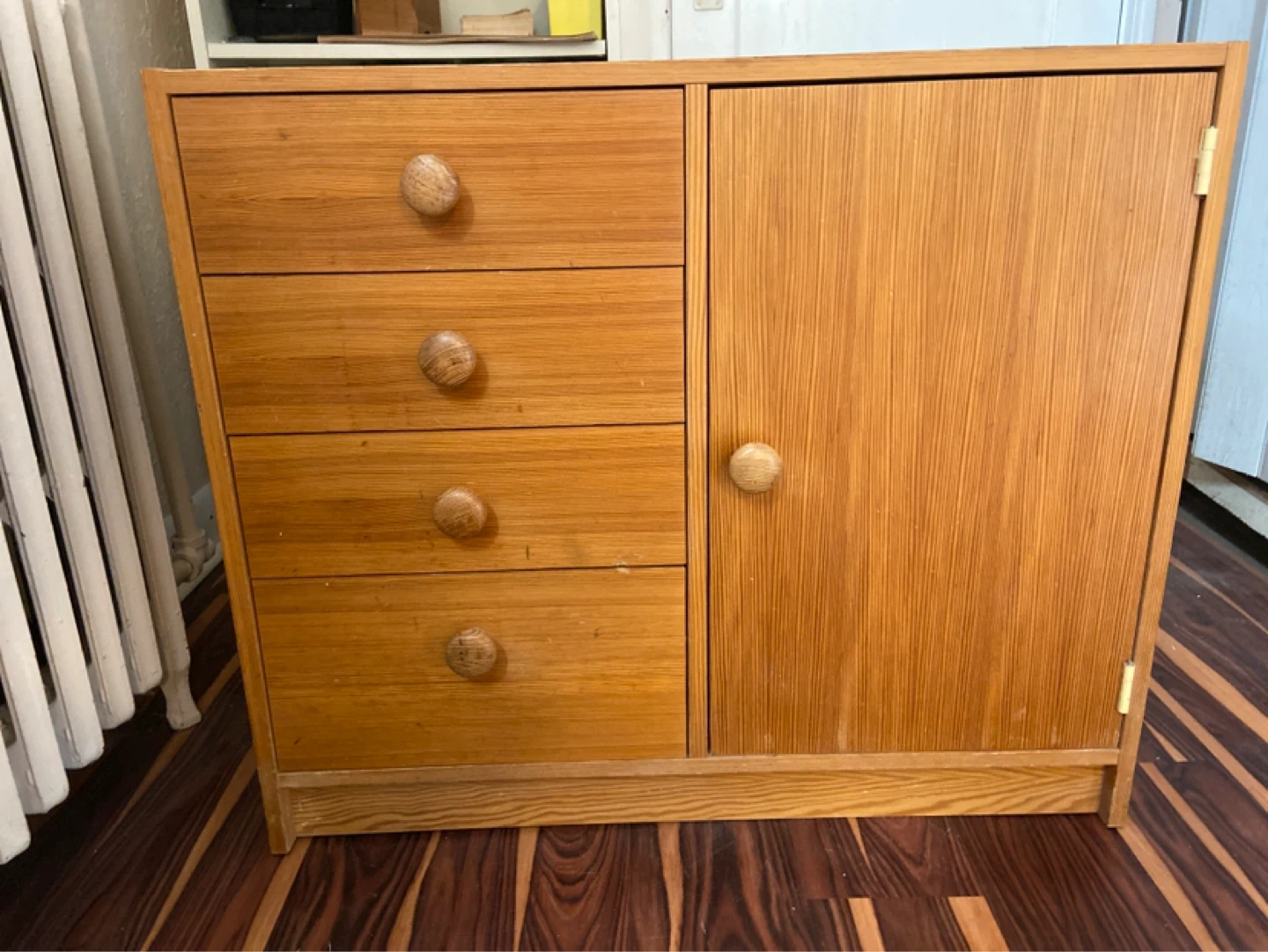 Wooden Chest of Drawers with Cabinet