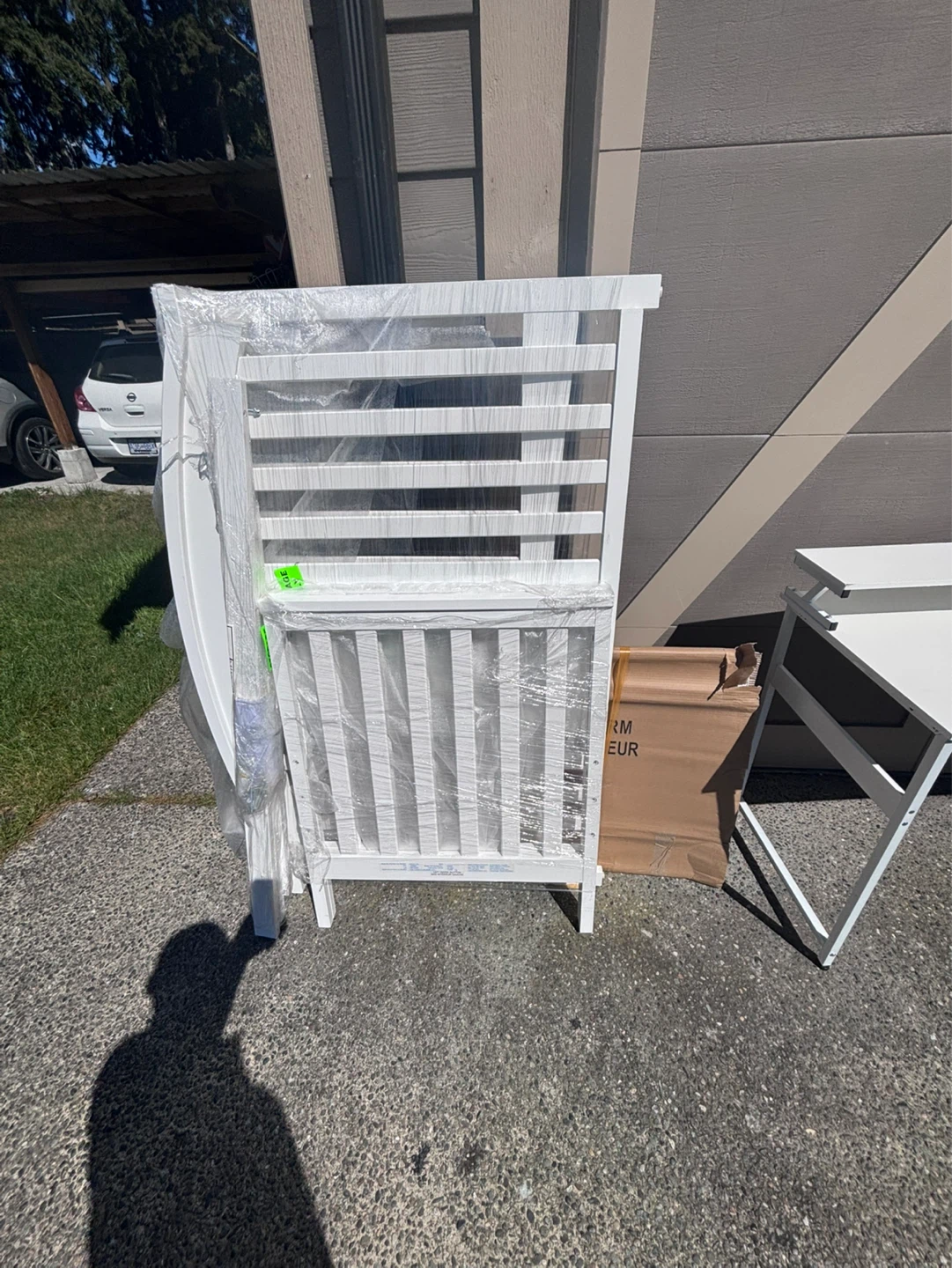 White Wooden Crib - photo 2