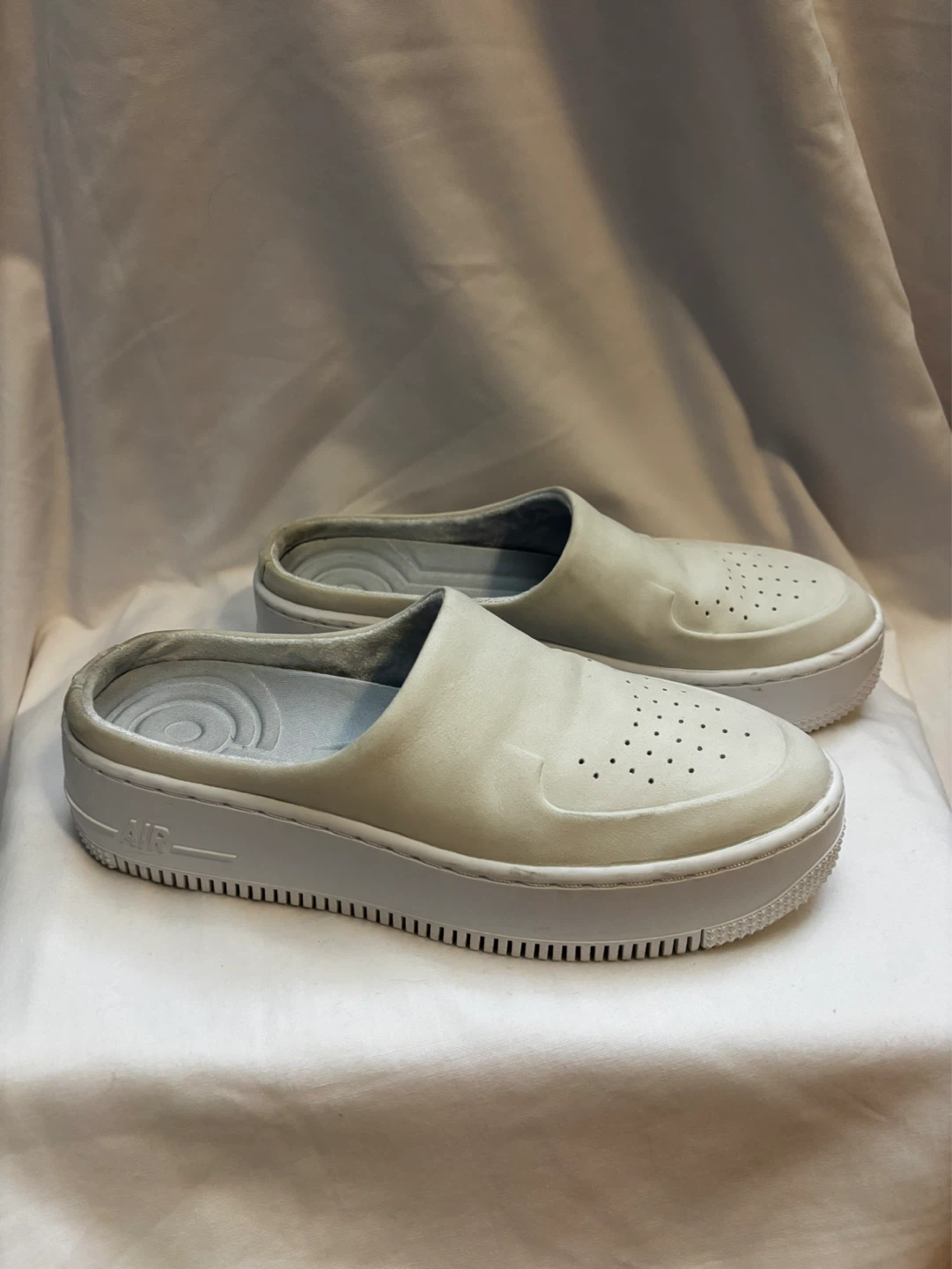 Nike Air Force 1 Lover XX off-white sneakers - photo 4