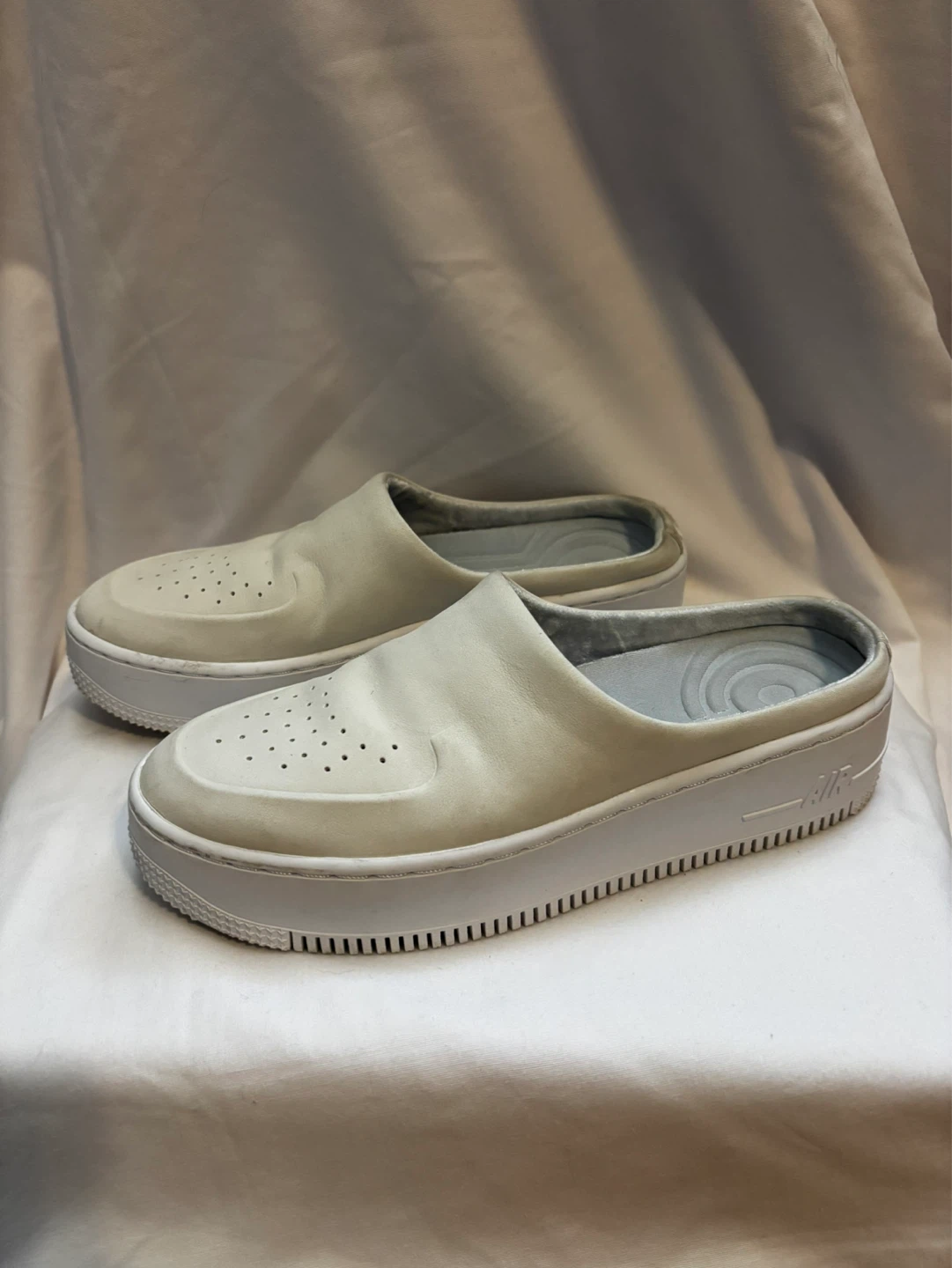 Nike Air Force 1 Lover XX off-white sneakers