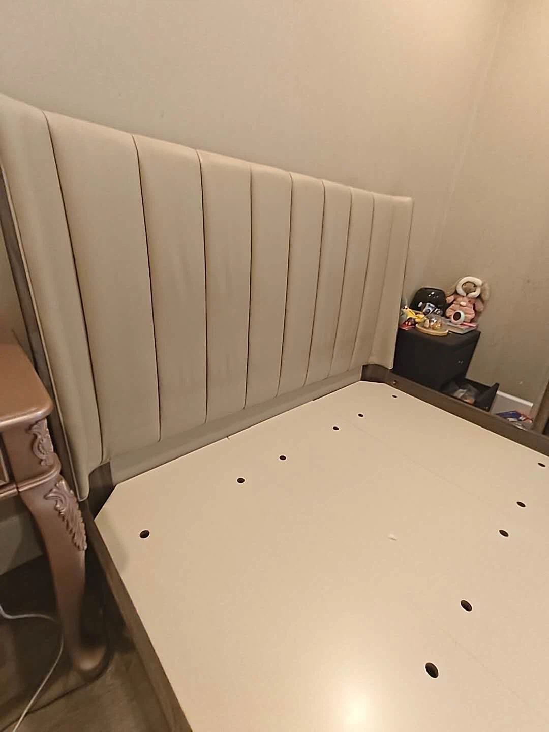 Upholstered Platform Bed Frame - photo 4