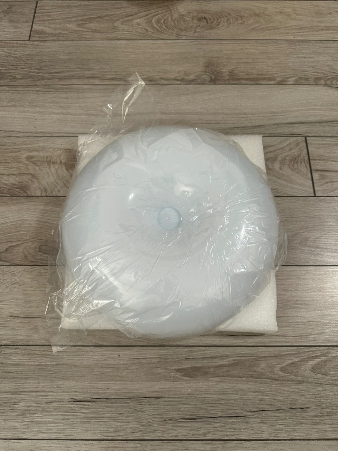 [Brand New] Retro White Mushroom LED Table Lamp - photo 4