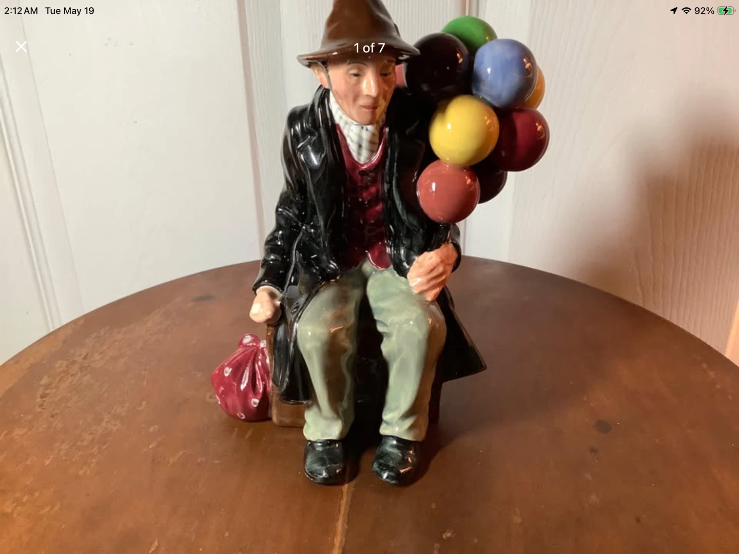 Vtg Royal Doulton’s China Figurine “The Balloon Man” 🐞