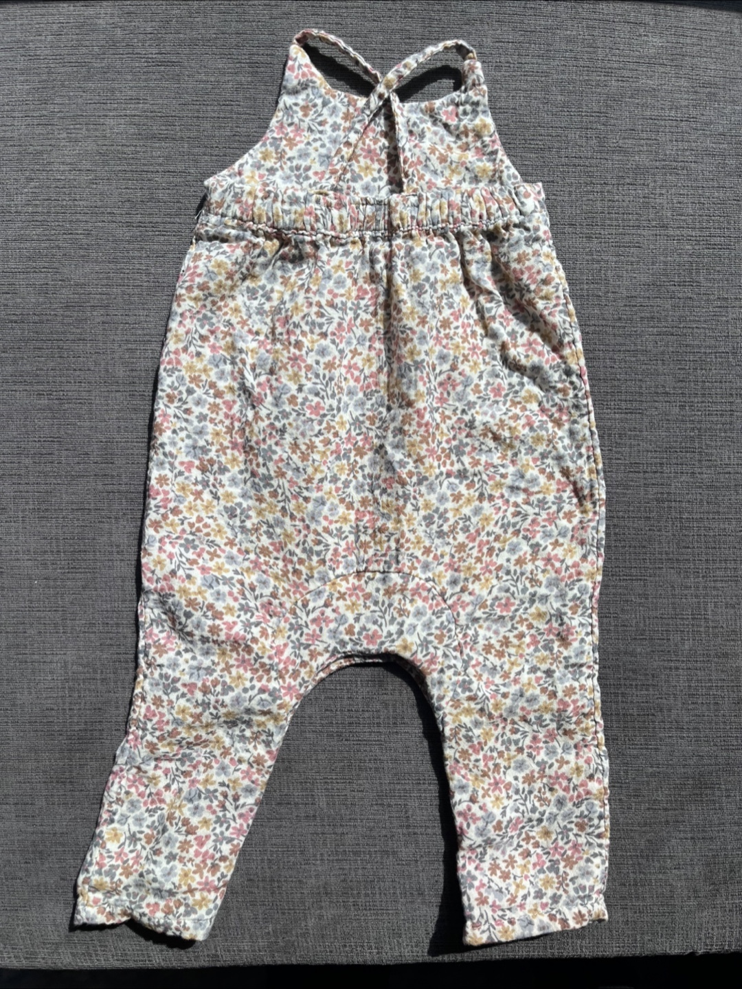 9 months Little Planet Romper - photo 3