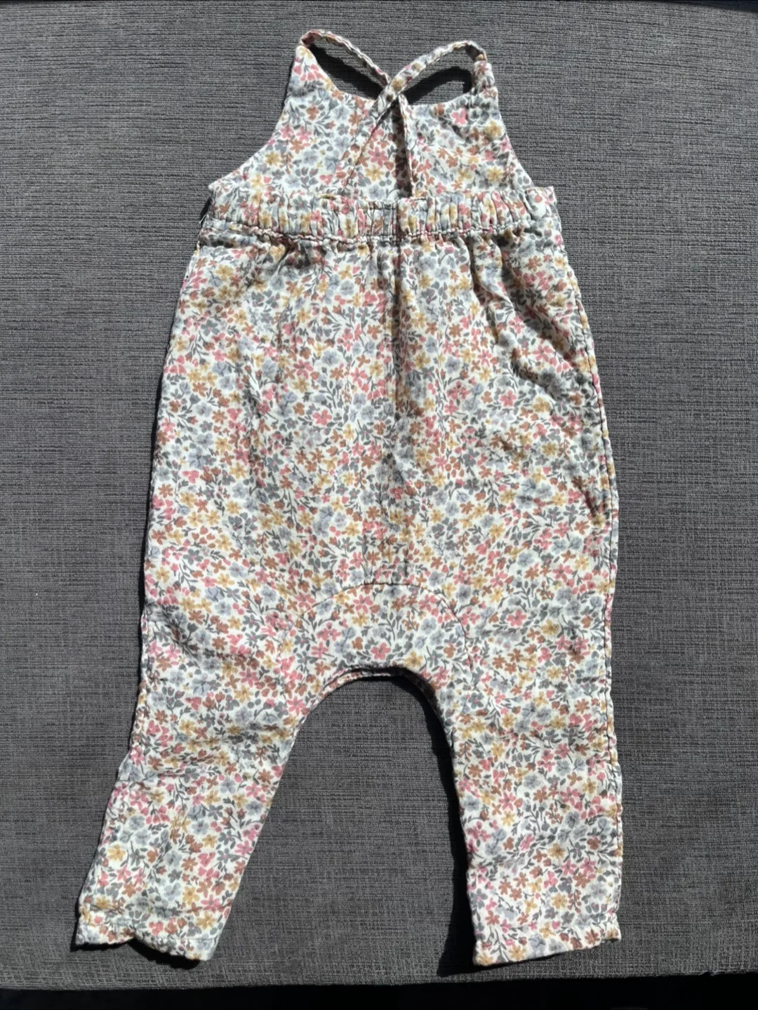 9 months Little Planet Romper - photo 3