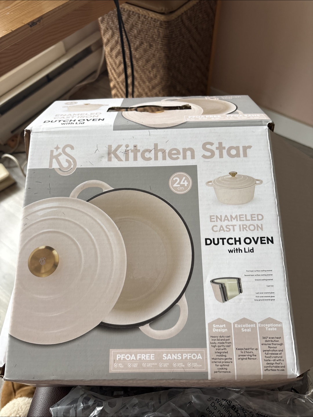 Kitchen Star Enamel Cast Iron Dutch Oven with Lid (24 cm)