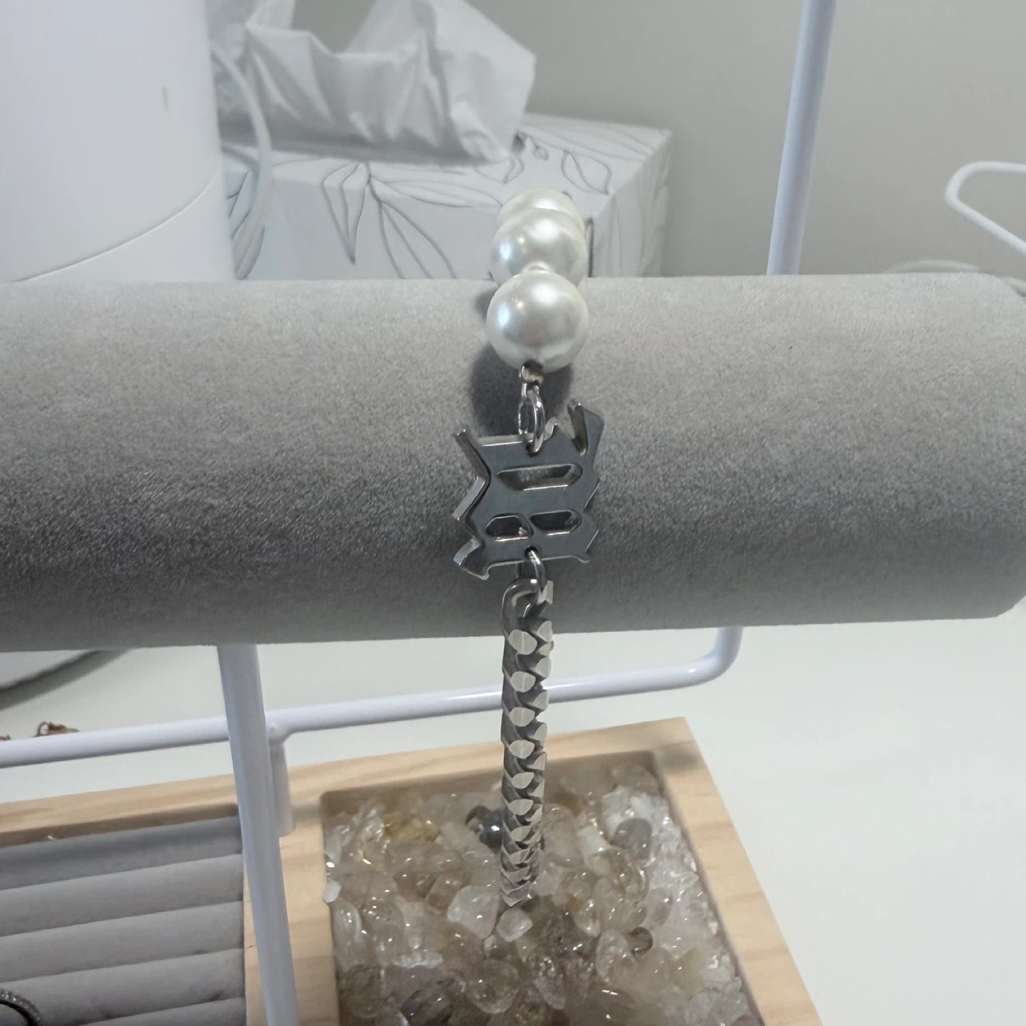 AMBUSH Older Style Pearl & Chain Bracelet - photo 3