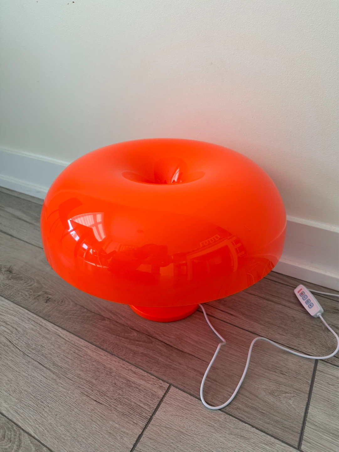 [Brand New] Retro Orange Mushroom LED Table Lamp - photo 3