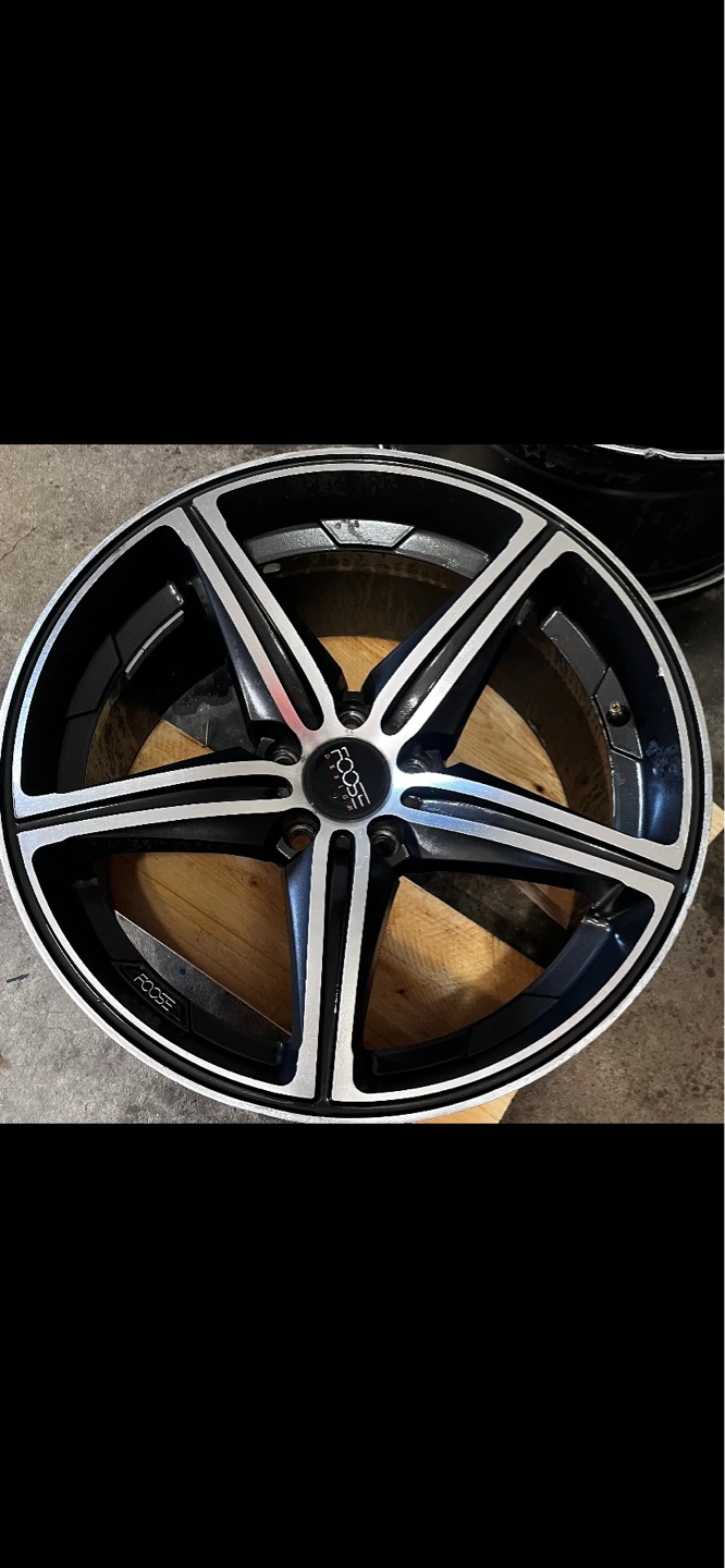 Foose rims and vinyl wrap for trade - photo 3