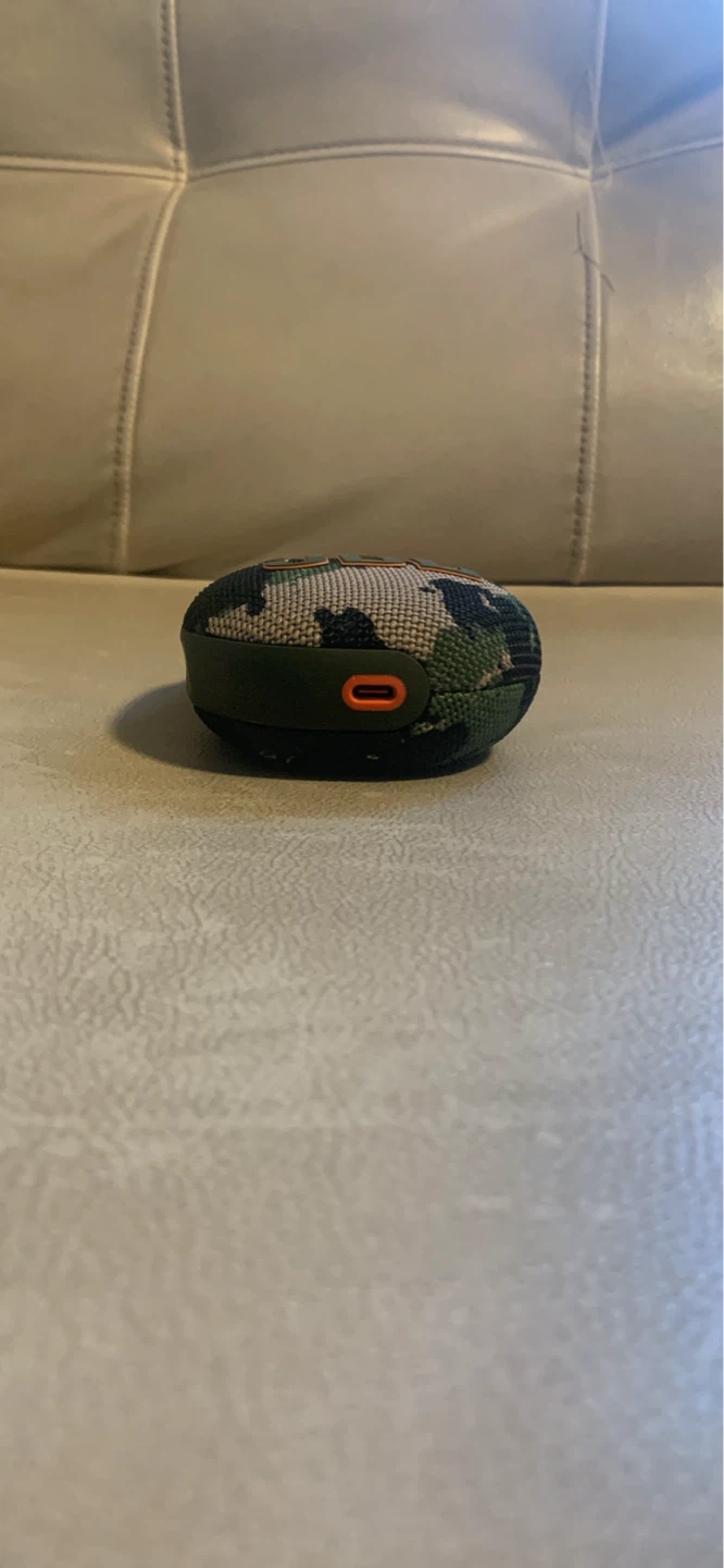 JBL Clip 5 Camouflage Portable Bluetooth Speaker - photo 2