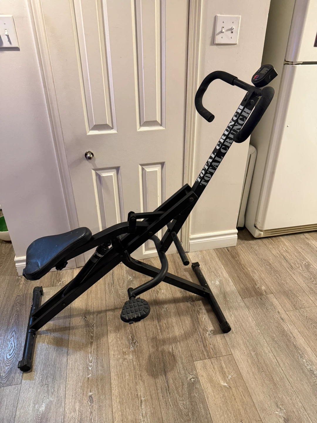 Total Crunch Fitness Machine