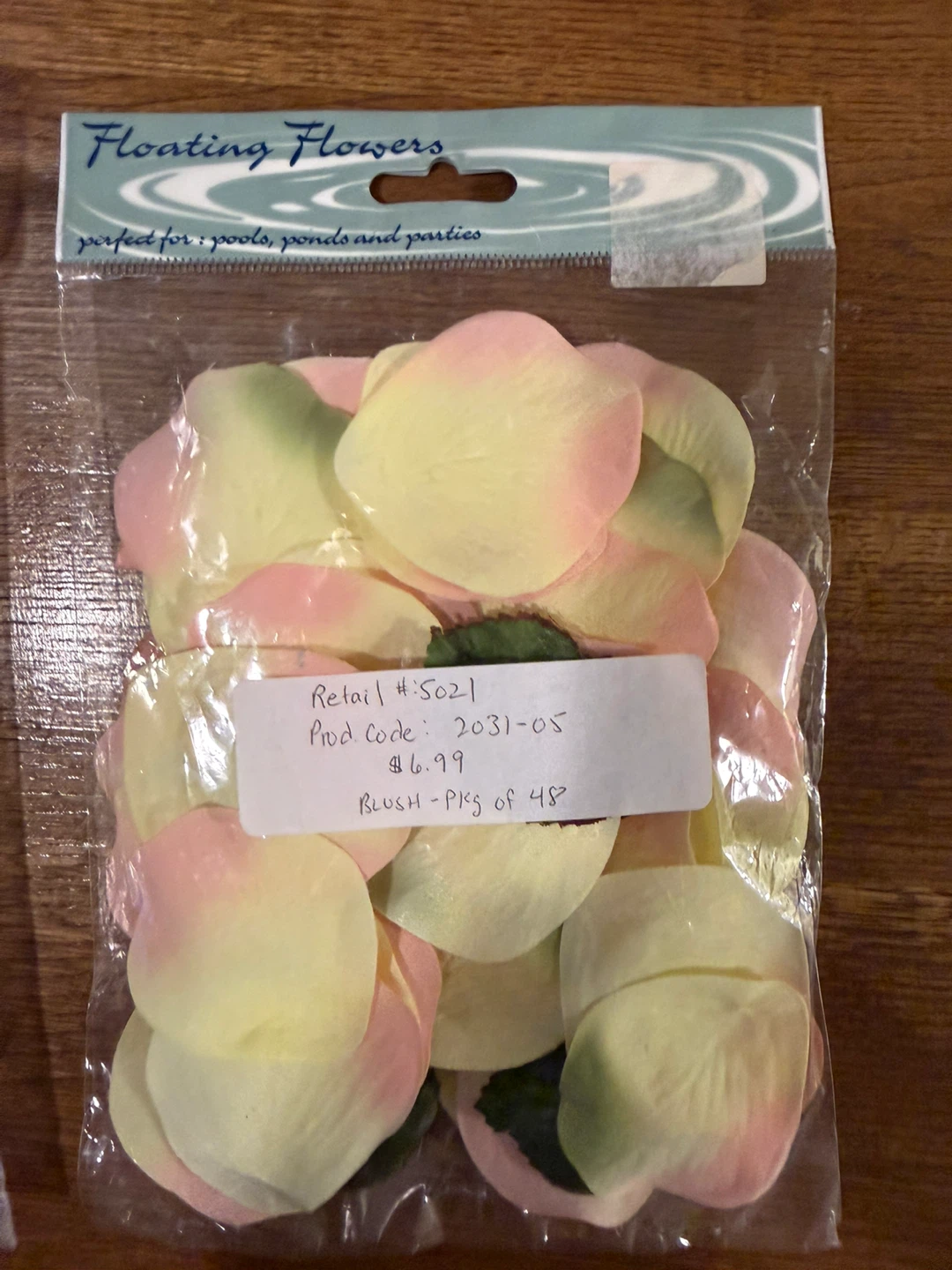 Floating Flowers Petals (2 Packs) - photo 3