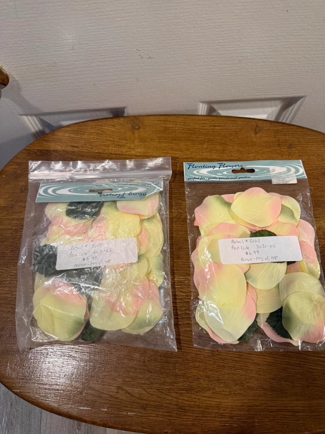 Floating Flowers Petals (2 Packs)