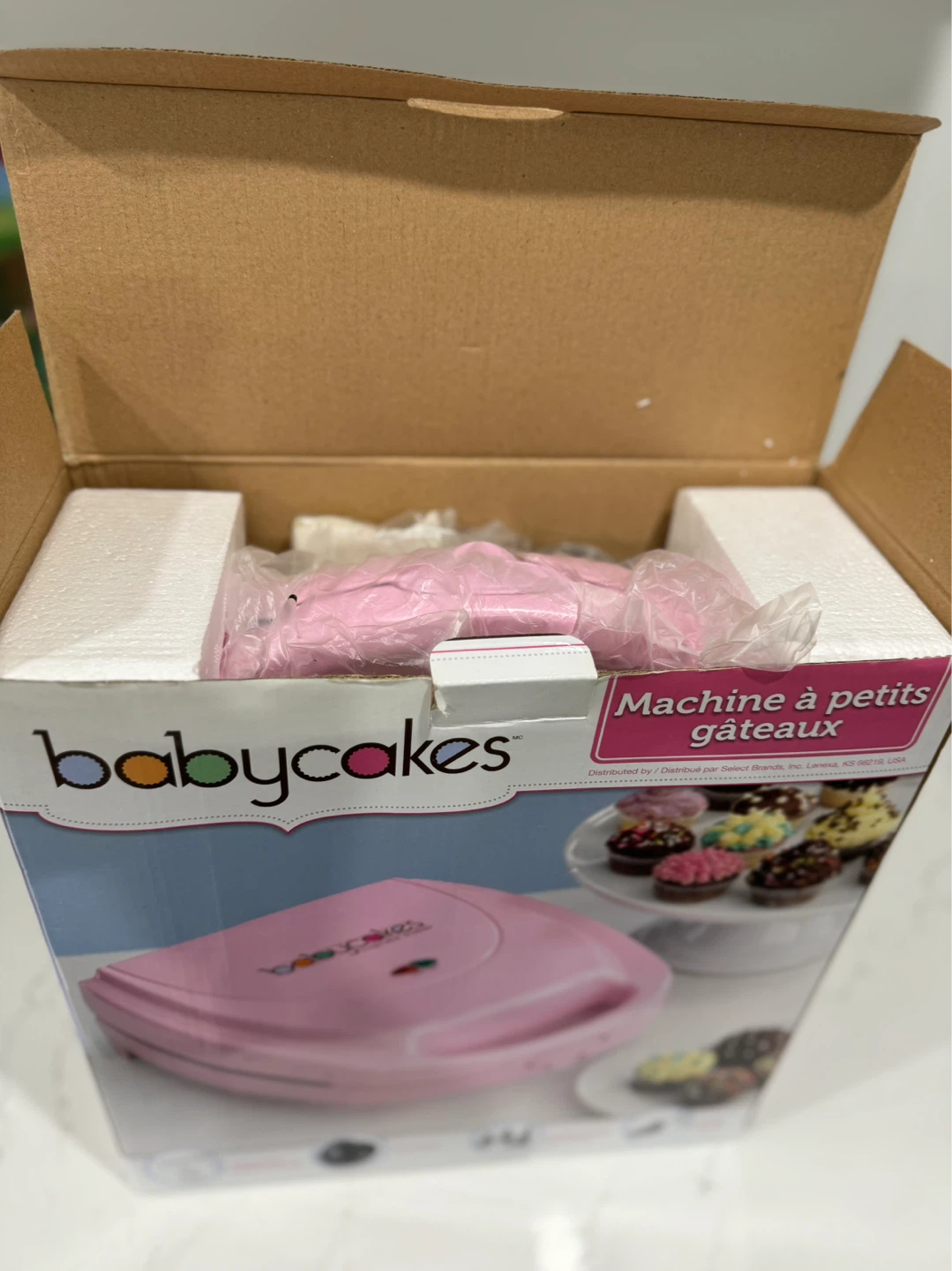 Babycakes Pink Mini Cake/Cupcake Maker