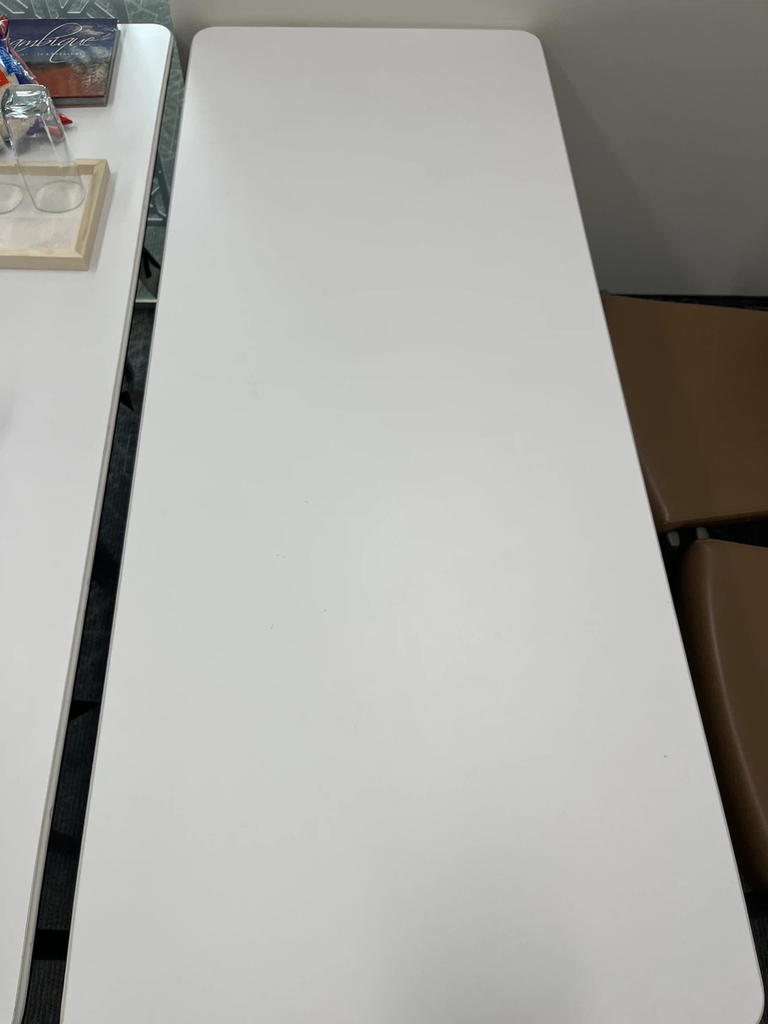 Table with Wheels - photo 3
