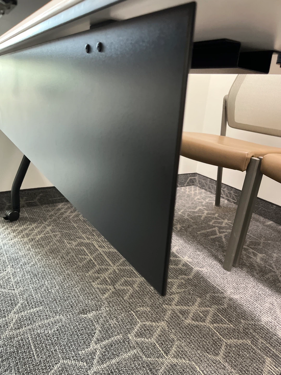 Table with Wheels - photo 5