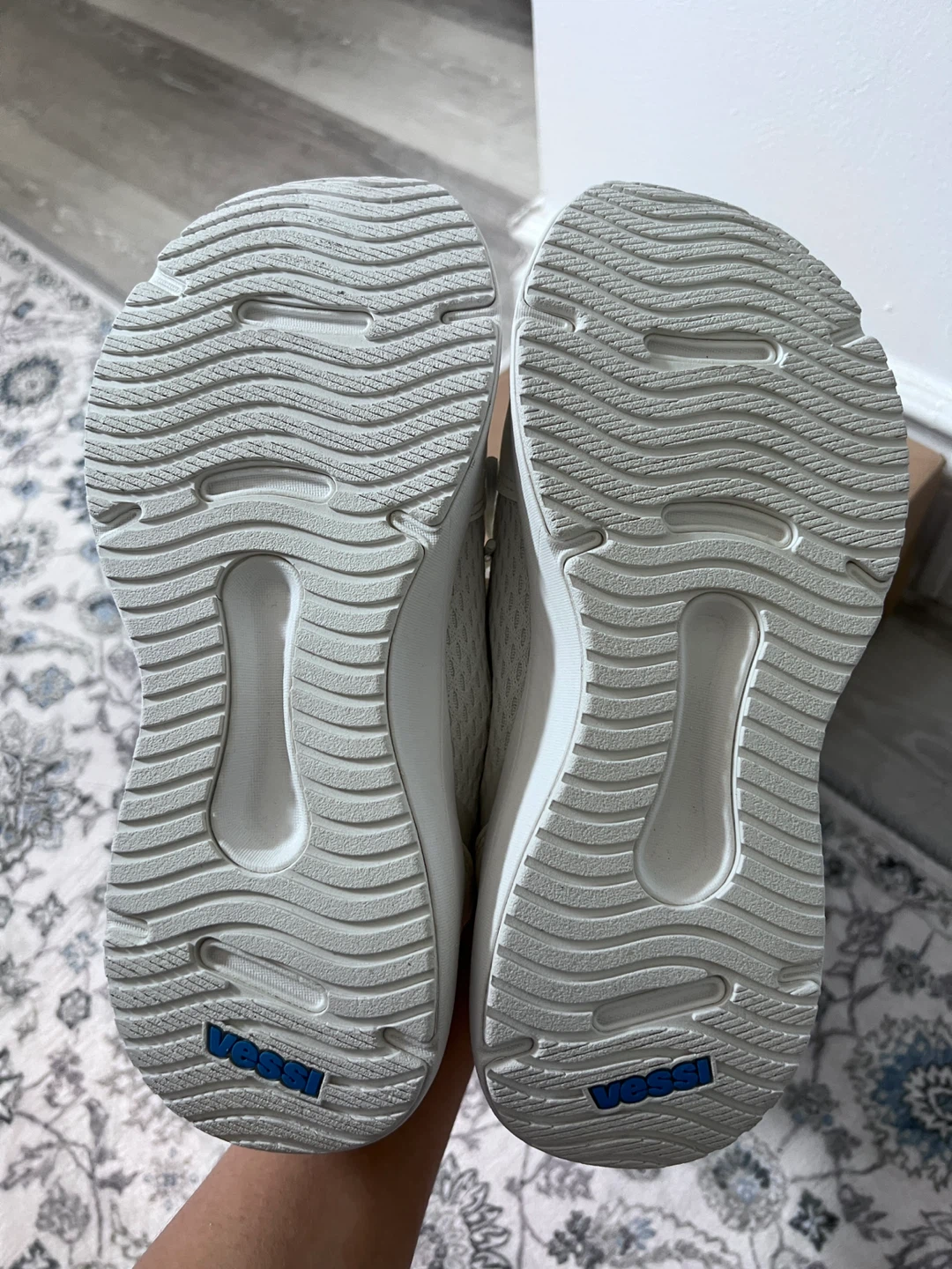 Vessi Pacific Sneaker - Warm White (size 6) - photo 4