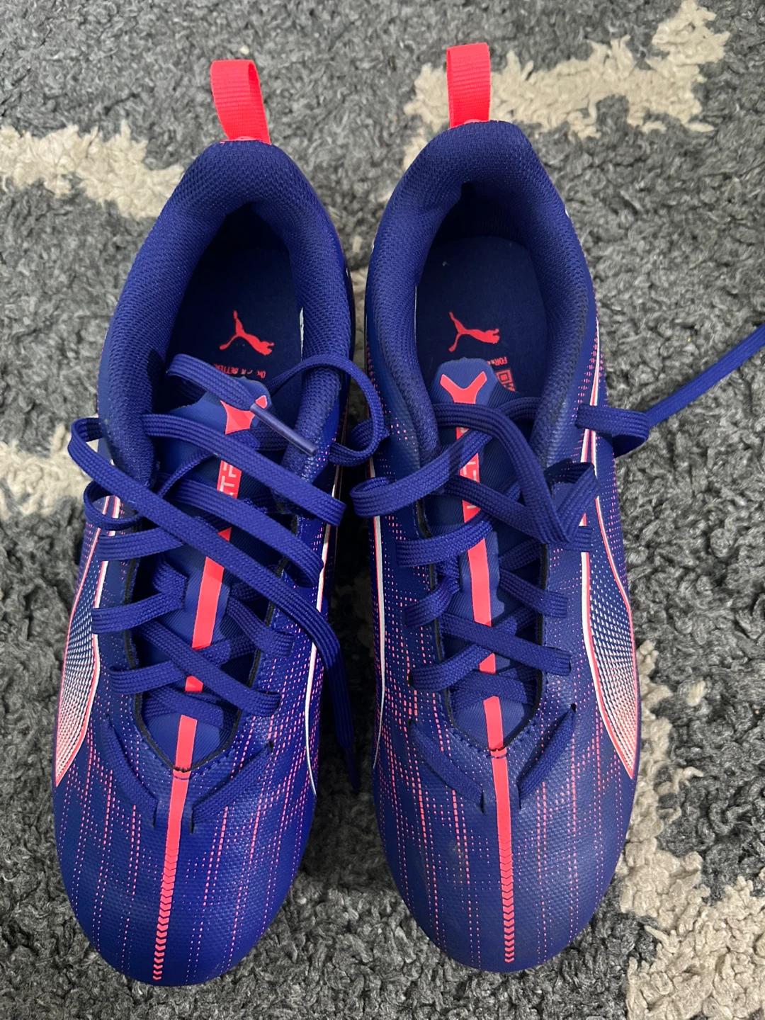 Puma Youth Soccer Cleats Size 5