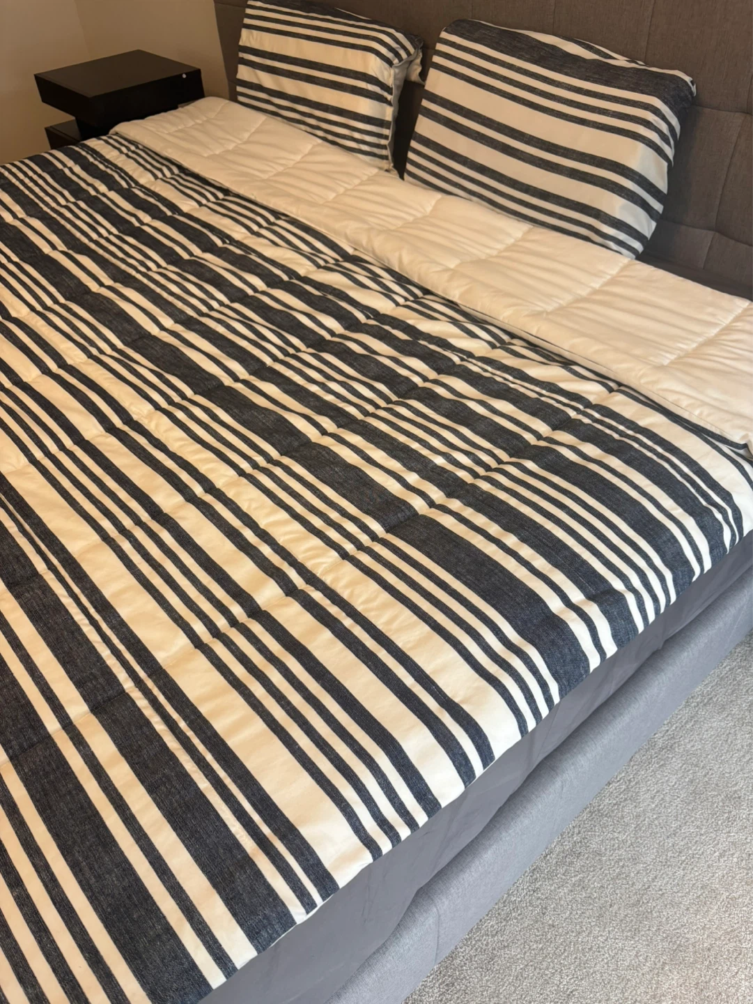 Bed Queen Size Striped Comforter - photo 2