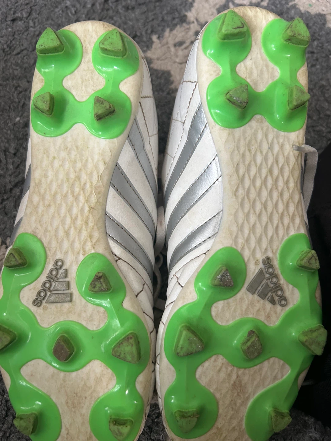 Adidas Soccer Cleats Size 7 - photo 3