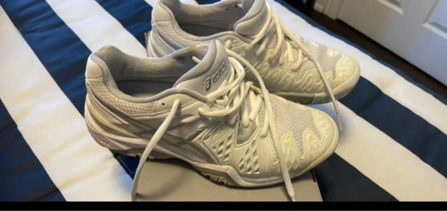 Women’s asics athletic shoes