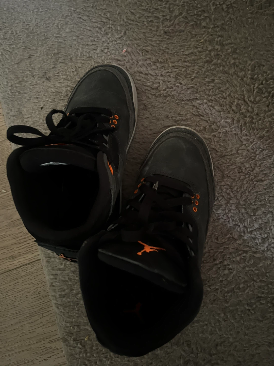 Air Jordan 3 Retro Shoes - photo 2