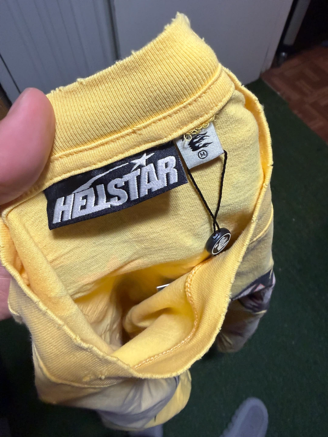 Hellstar Yellow Graphic T-Shirt Size M - photo 3