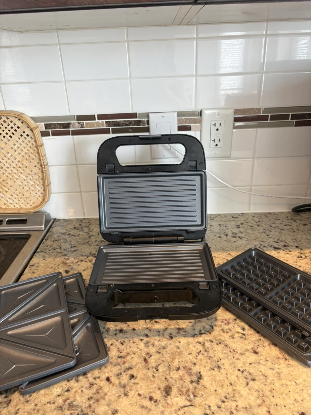 REEMIX Multi-Grill Sandwich and Waffle Maker