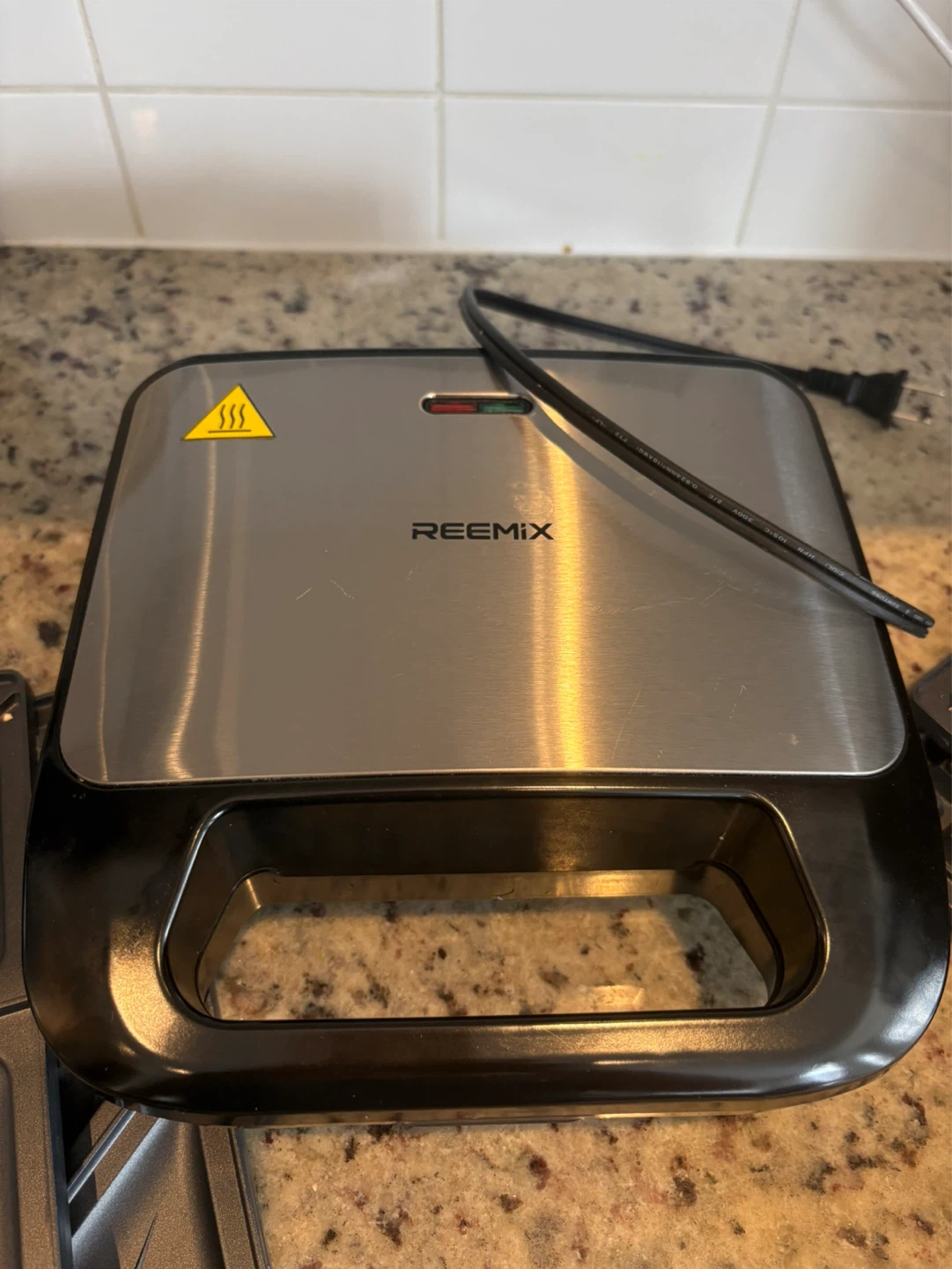 REEMIX Multi-Grill Sandwich and Waffle Maker - photo 2
