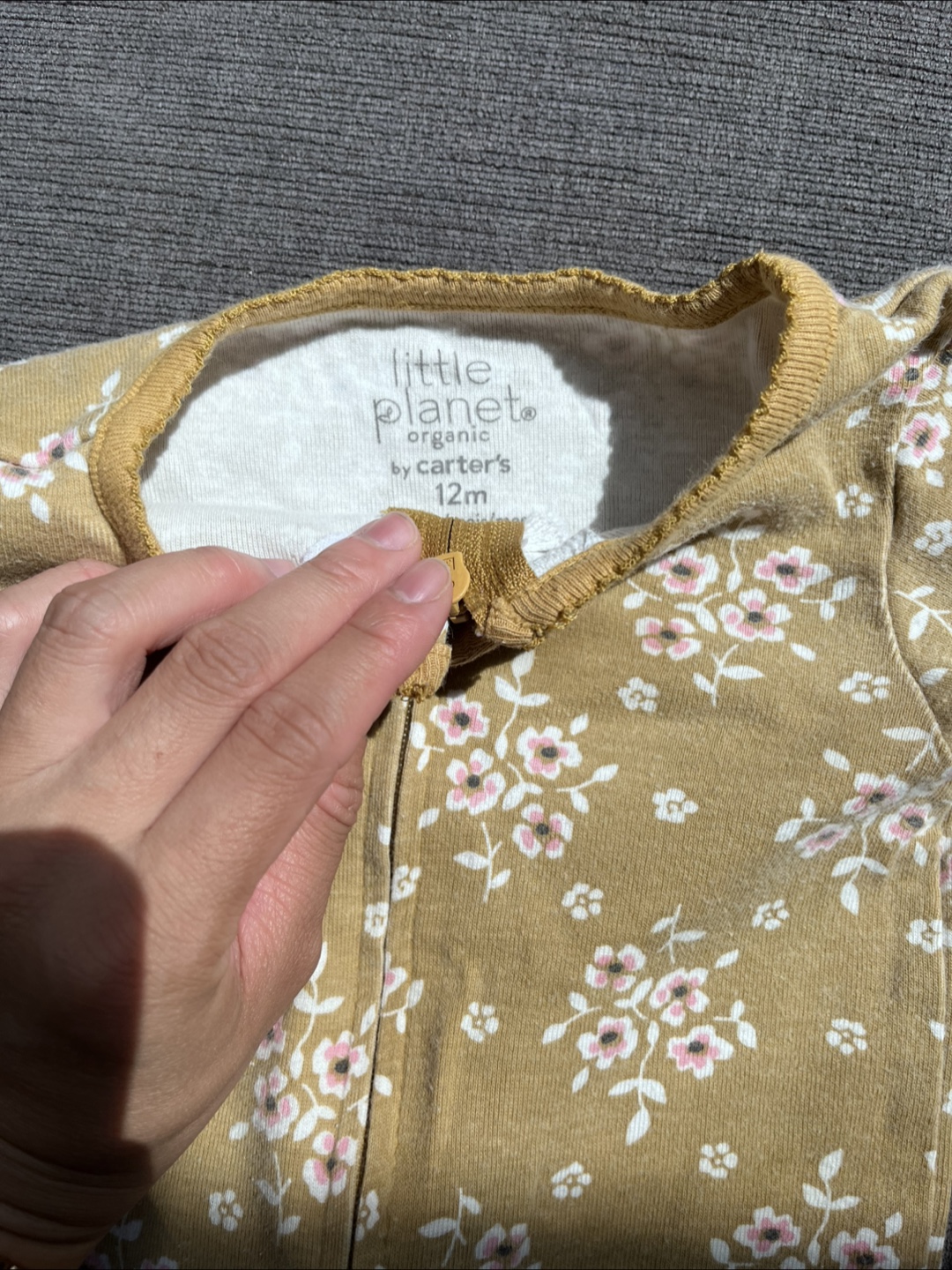 Little Planet 12 month Onesie - photo 2