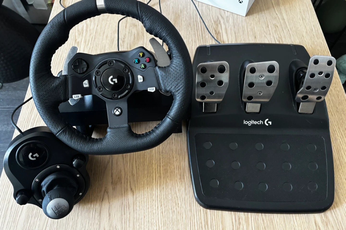 Logitech G920 Racing Wheel + Pedals + Shifter Bundle