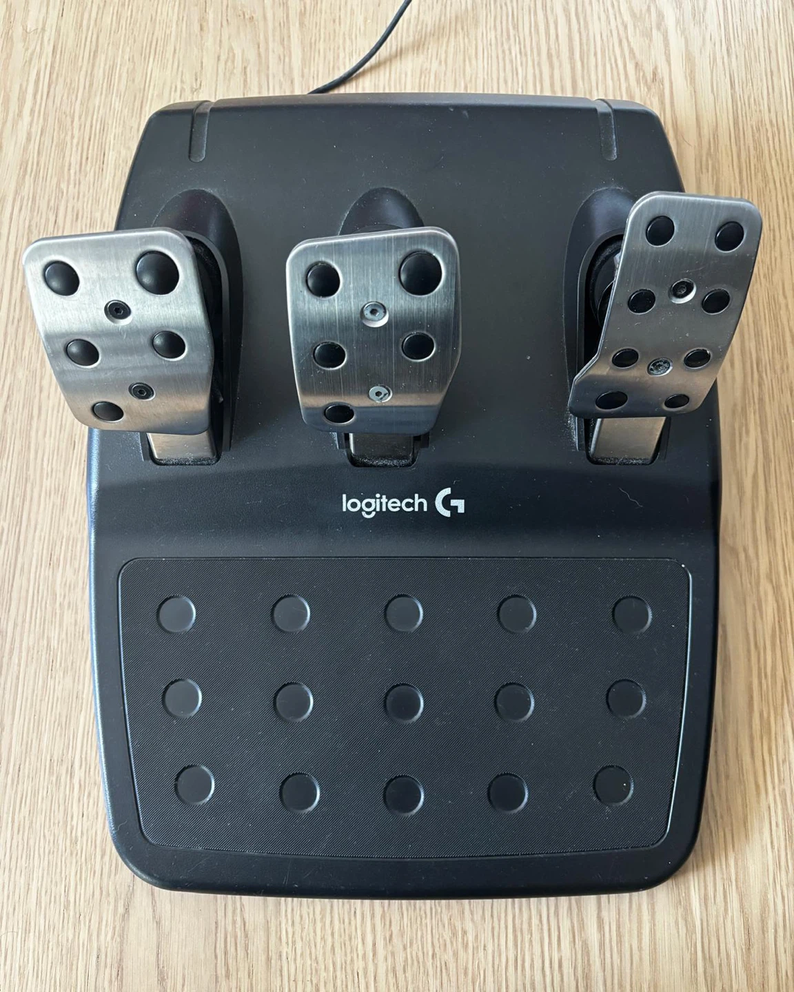Logitech G920 Racing Wheel + pedals + shifter bundle - photo 3