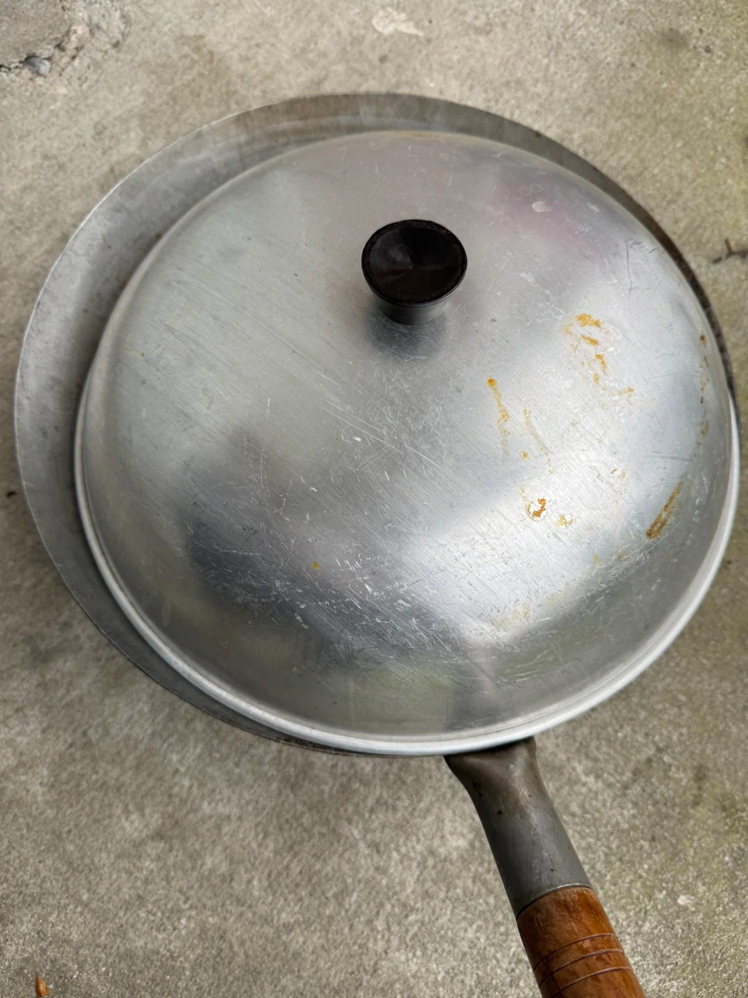 Metal Wok with Lid and Ring - photo 2