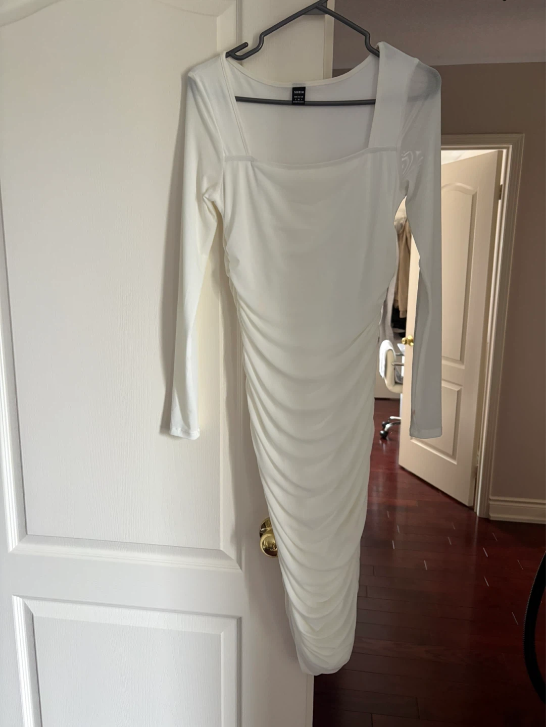 SHEIN White Ruched Long Sleeve Square Neck Dress