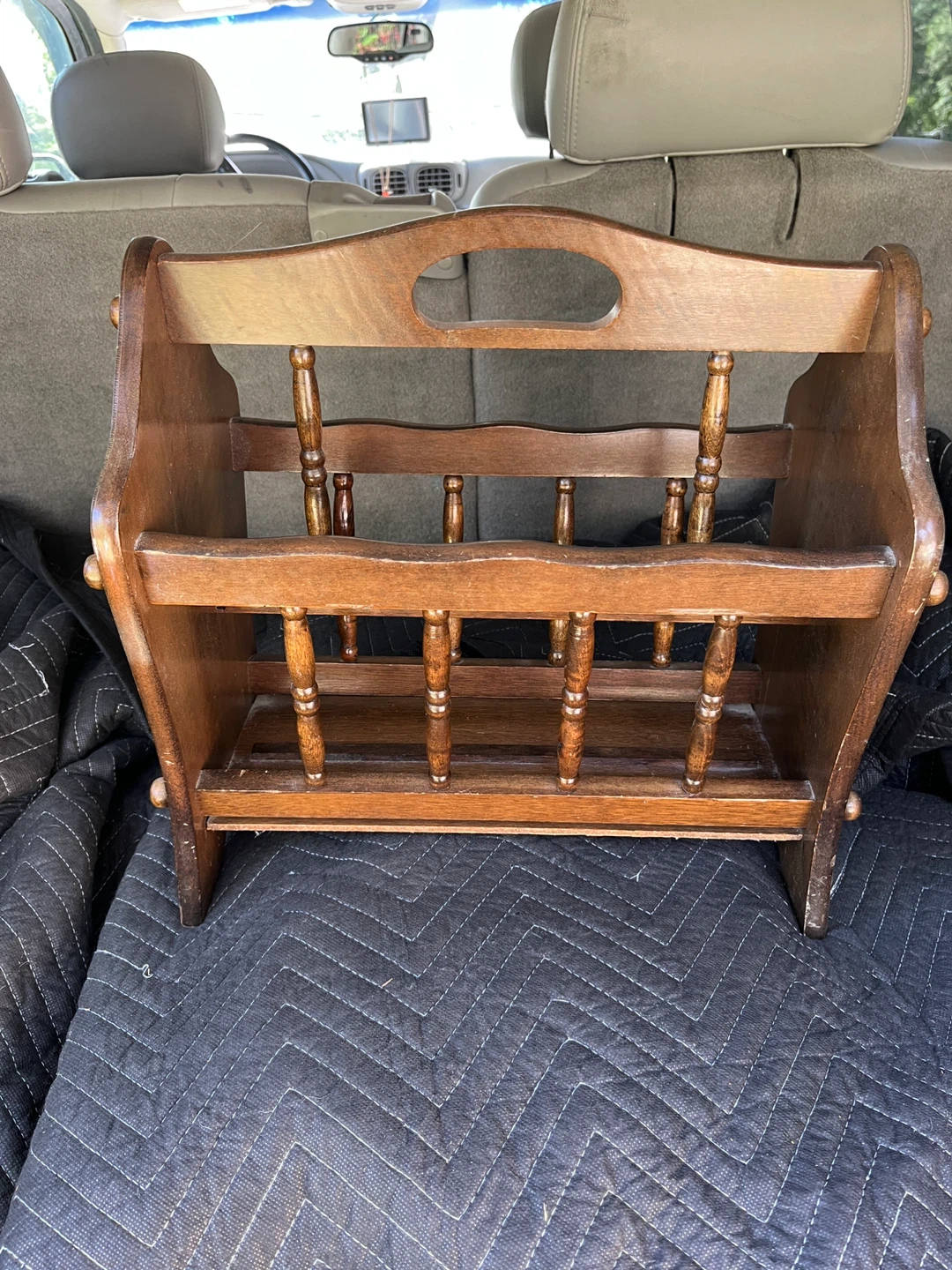 Vintage Magazine Rack - photo 2