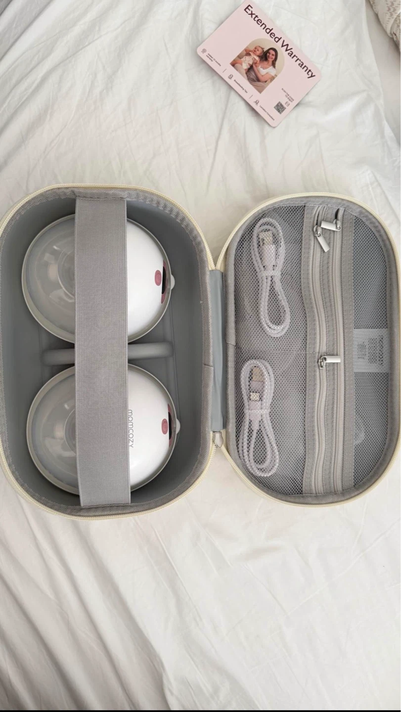 Momcozy Wearable Breast Pump Case - photo 2