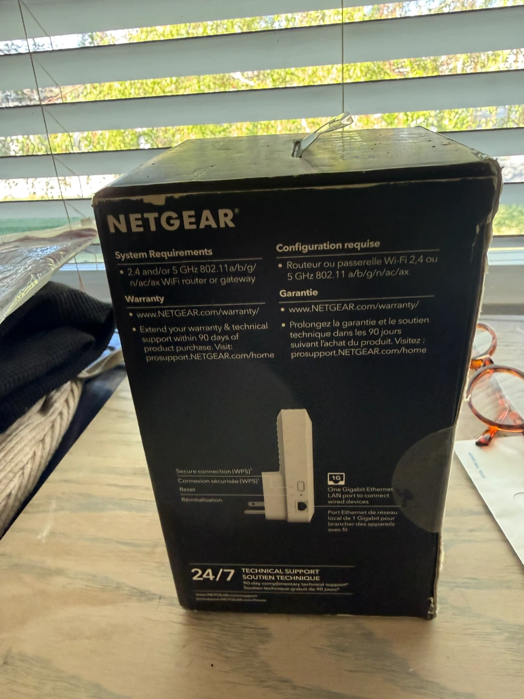 NETGEAR AX3000 Dual-Band WiFi 6 Extender - photo 2