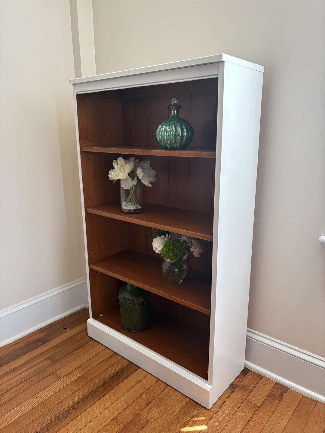 Ethan Allen Bookcase – Two-Tone White & Walnut